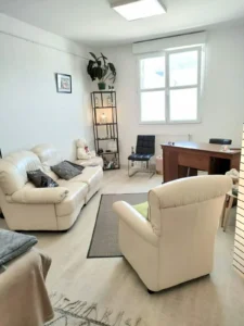 Intérieur du cabinet de Saint-Lô — Pont-Hébert